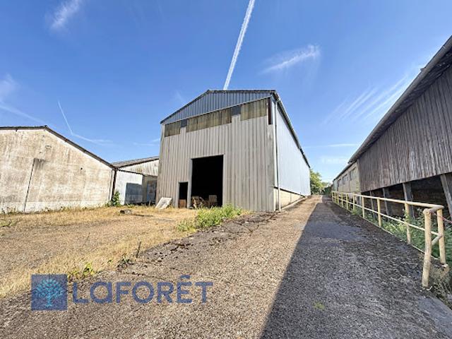 Location Fond de commerce 296 m2 Breteuil sur iton