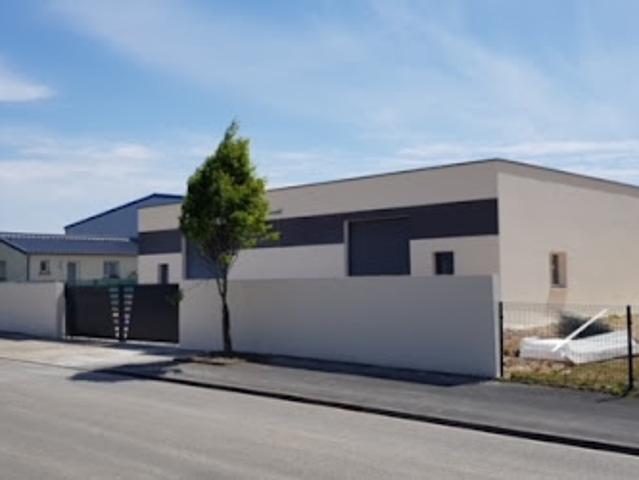 Location Fond de commerce 200 m2 Argences