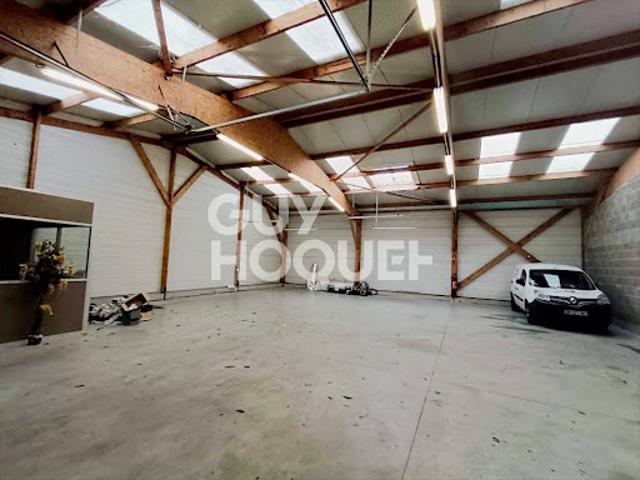 Location Fond de commerce 200 m2 Dinan
