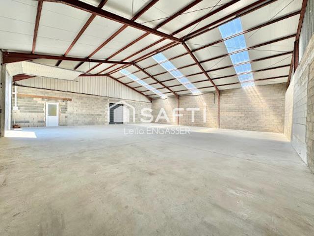 Location Fond de commerce 2 pièces 229 m2 Dreux