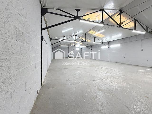 Location Fond de commerce 2 pièces 230 m2 Izel lès Equerchin