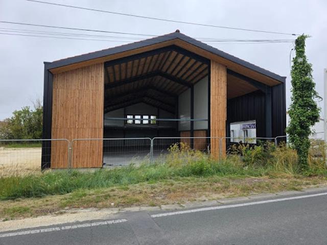 Location Autre 2 pièces 396 m2 Saint Pierre d'Oléron