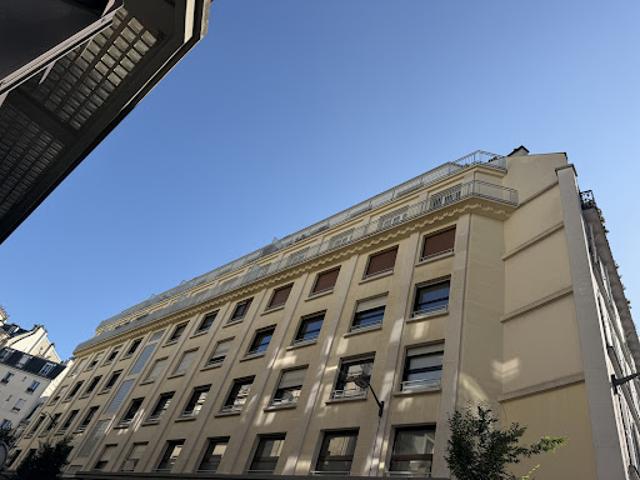 Location Fond de commerce 2 pièces 33 m2 Paris 8ème