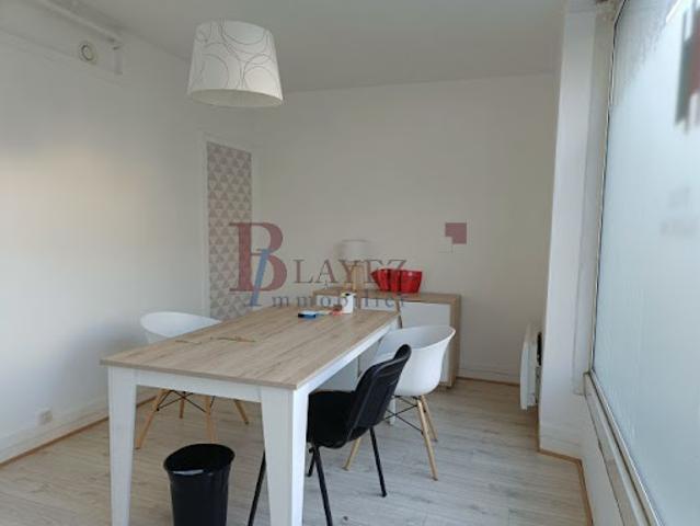 Location Fond de commerce 2 pièces 48.31 m2 Egletons