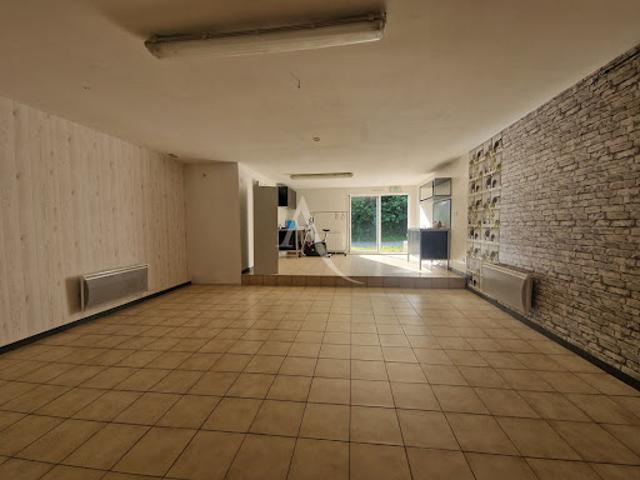 Location Fond de commerce 2 pièces 59 m2 Brissac Quincé