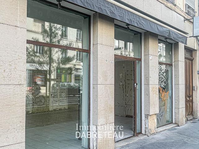 Location Fond de commerce 2 pièces 65 m2 Lyon 7ème