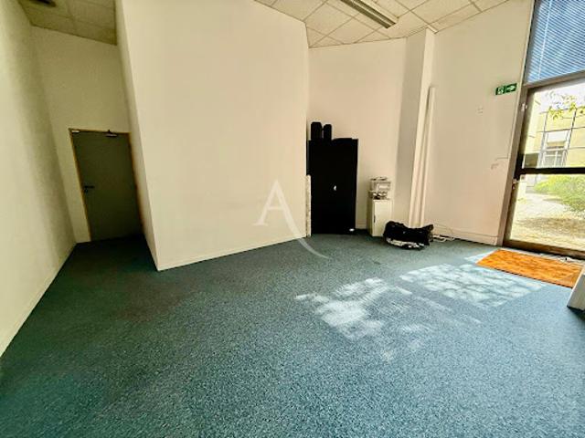 Location Fond de commerce 2 pièces 60 m2 Labège