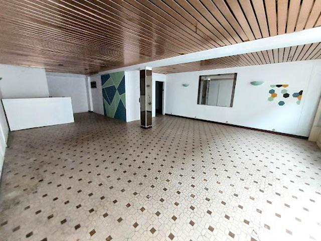 Location Fond de commerce 2 pièces 74 m2 Agen