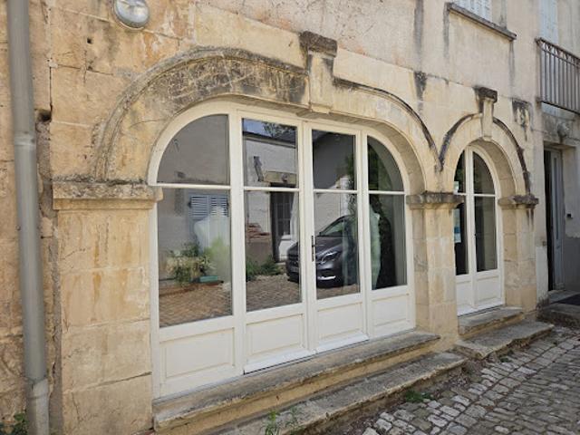 Location Fond de commerce 0 pièces 30 m2 Nevers