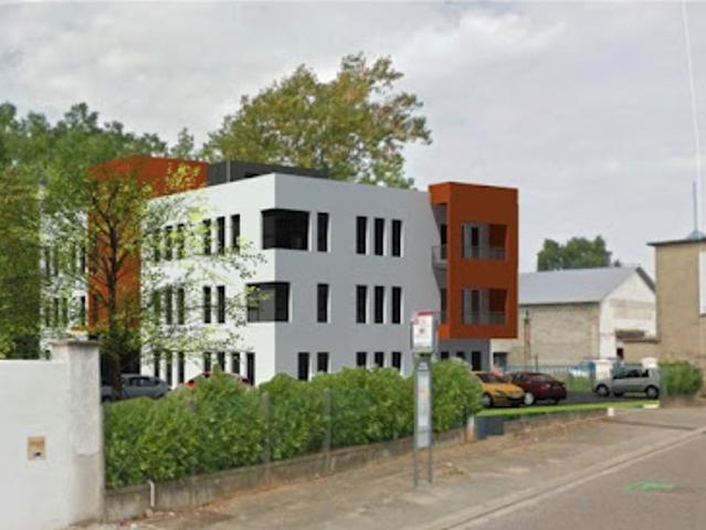 Location Fond de commerce 3 pièces 380 m2 Chassieu