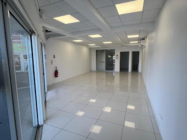 Location Fond de commerce 3 pièces 65 m2 Baie mahault