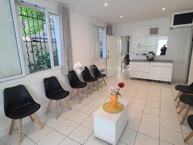 Location Fond de commerce 3 pièces 61 m2 Chilly Mazarin