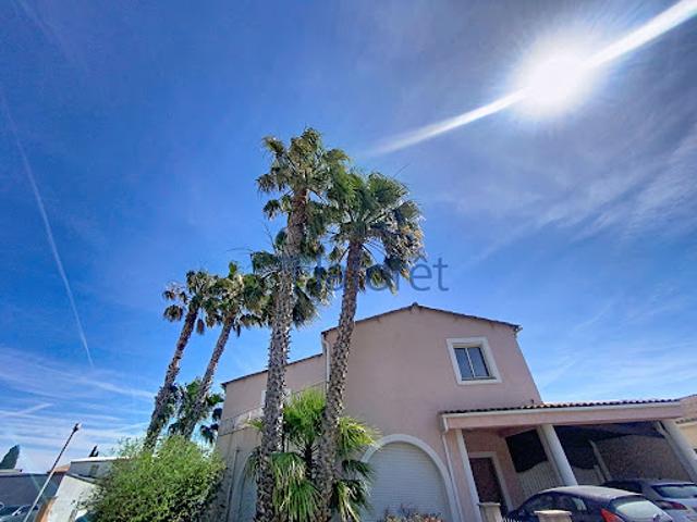 Location Fond de commerce 454 m2 Carqueiranne