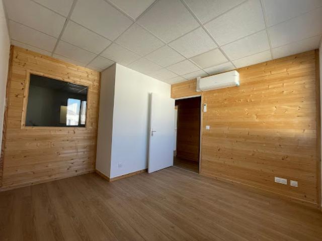 Location Fond de commerce 47 m2 Clermont Ferrand