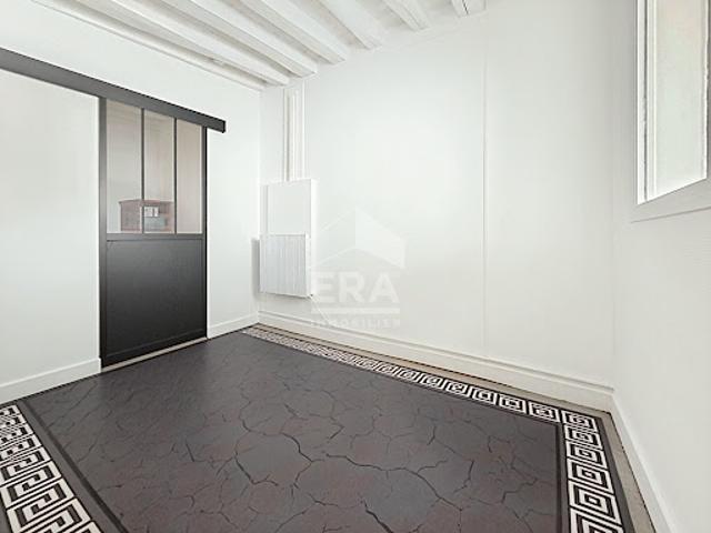 Location Fond de commerce 48.8 m2 Etampes
