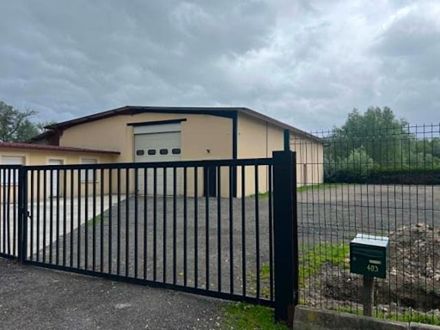 Location Fond de commerce 400 m2 Pont Sainte Maxence