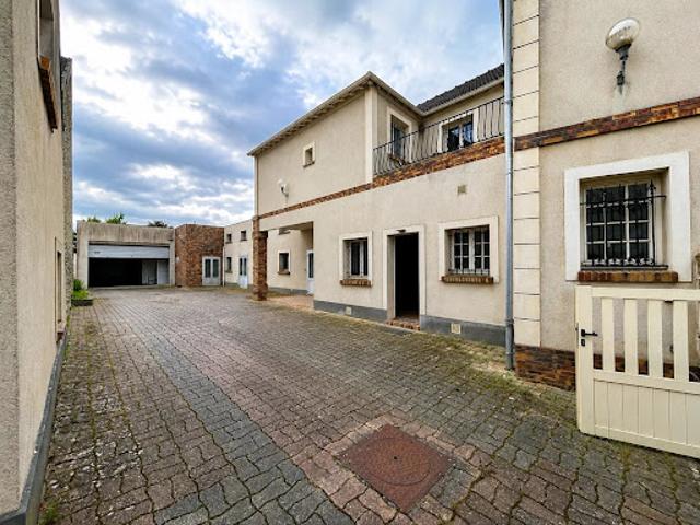 Location Fond de commerce 405.9 m2 Bois le Roi