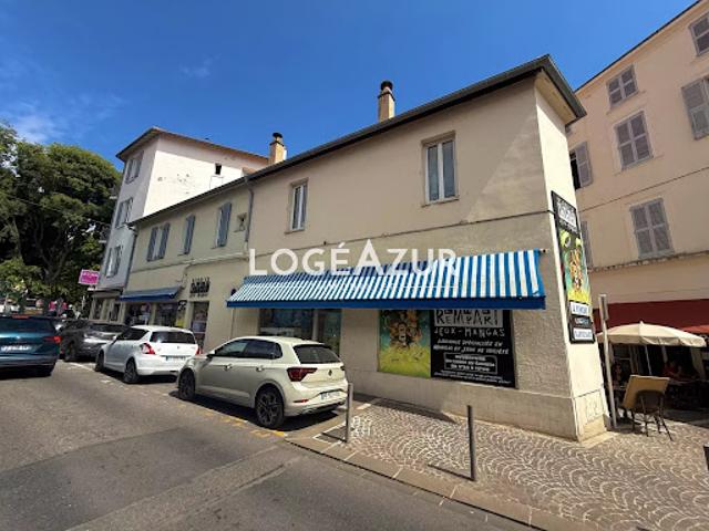 Location Fond de commerce 4 pièces 162 m2 Antibes