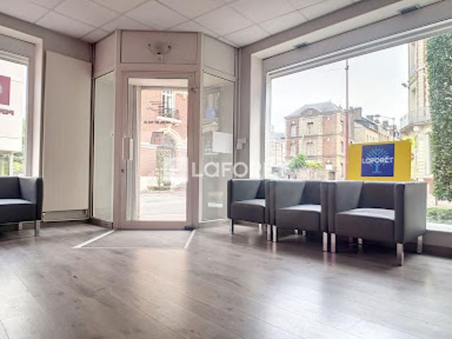 Location Fond de commerce 4 pièces 101.69 m2 Elbeuf