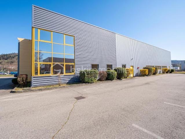 Location Fond de commerce 4 pièces 1146 m2 Saint claude