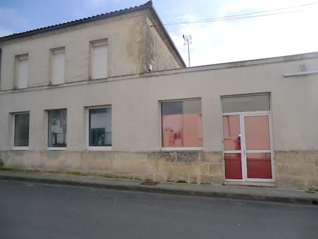 Location Fond de commerce 4 pièces 120 m2 Jonzac