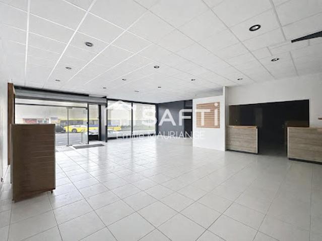 Location Fond de commerce 4 pièces 244 m2 Cholet