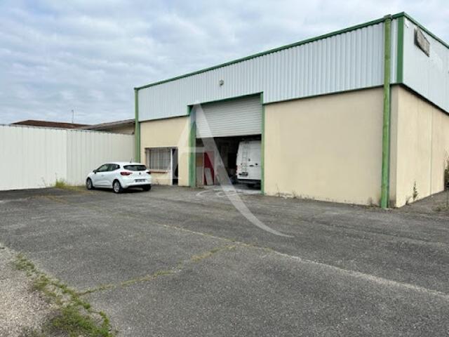 Location Fond de commerce 4 pièces 340 m2 Montauban