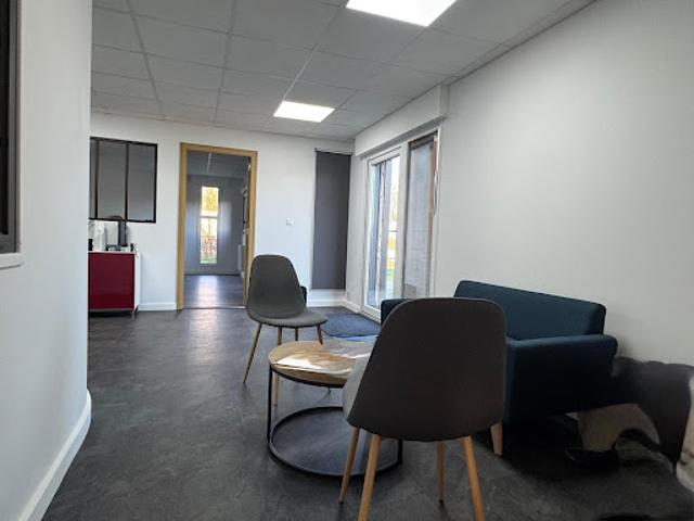 Location Fond de commerce 4 pièces 318 m2 Questembert