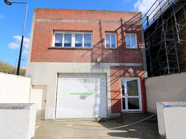 Location Fond de commerce 4 pièces 322 m2 Colombes