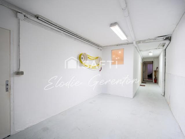 Location Fond de commerce 4 pièces 60 m2 Prades