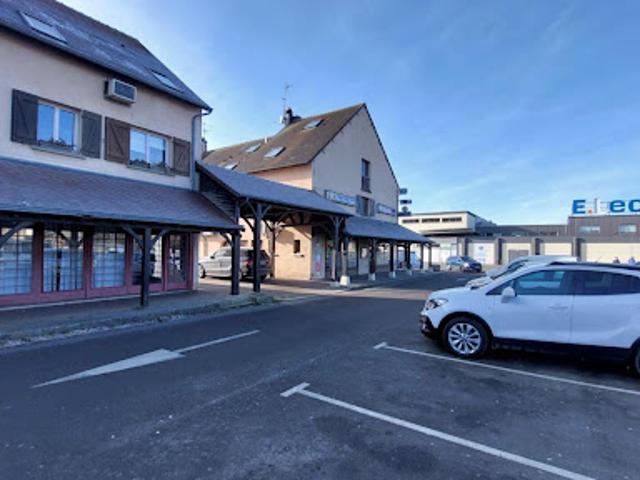Location Fond de commerce 54 m2 Nonancourt