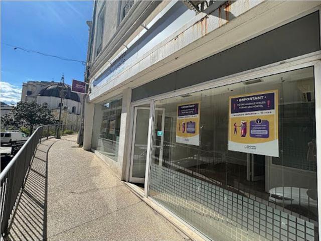Location Fond de commerce 53 m2 Ales