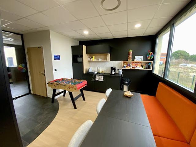 Location Autre 5 pièces 166 m2 Fabrègues