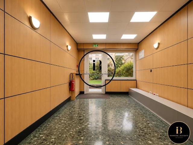 Location Fond de commerce 5 pièces 110 m2 Paris 17ème