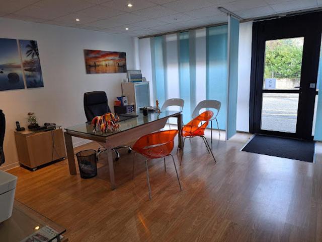 Location Fond de commerce 5 pièces 75 m2 Merignac