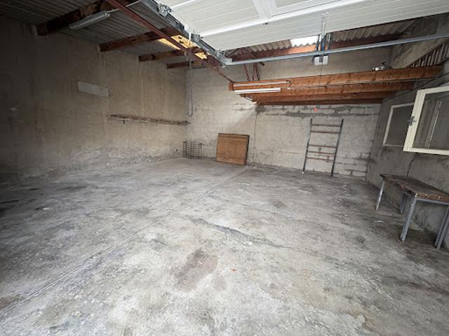 Location Fond de commerce 64 m2 Narbonne