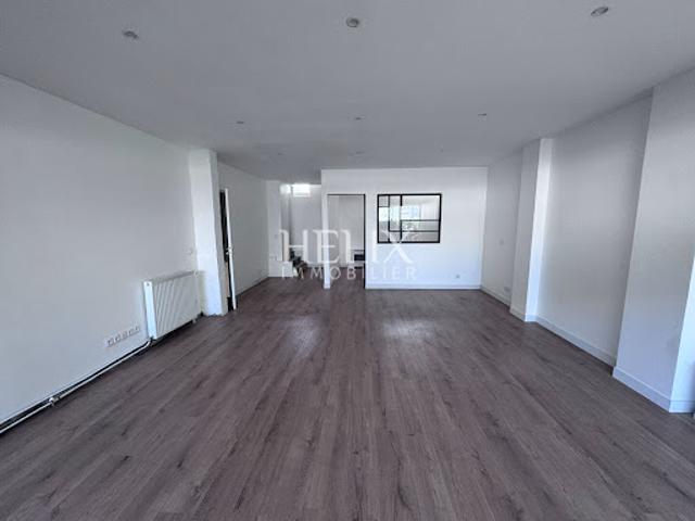 Location Fond de commerce 0 pièces 65 m2 Saint Germain en Laye