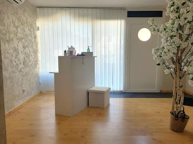 Location Fond de commerce 68 m2 Le Creusot
