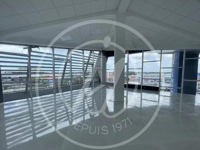 Location Fond de commerce 60 m2 Baie mahault