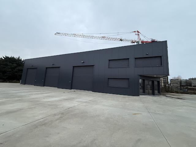 Location Fond de commerce 6 pièces 490 m2 Bourg Achard