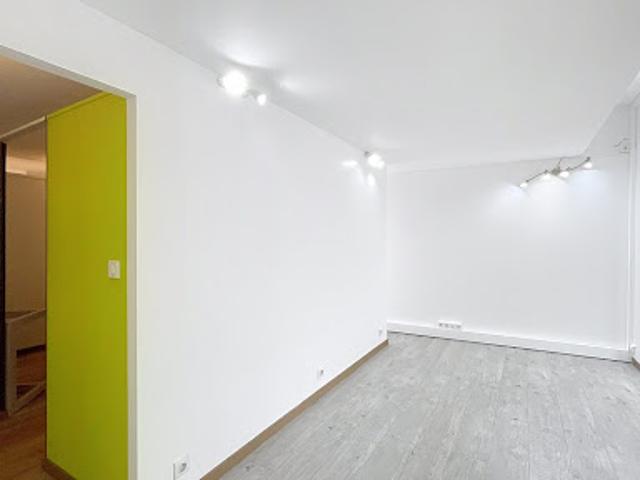 Location Fond de commerce 6 pièces 75 m2 Verdun sur Garonne