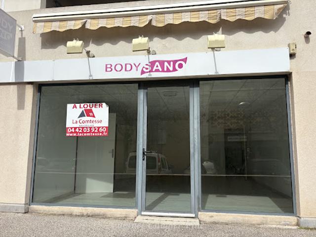 Location Autre 0 pièces 71 m2 Aubagne