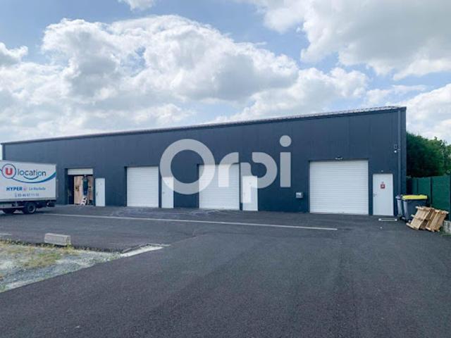Location Fond de commerce 73 m2 Saint laurent de la pree