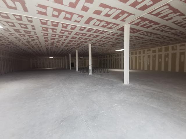 Location Fond de commerce 880 m2 Narbonne