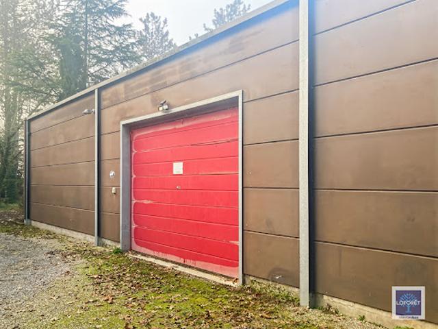 Location Fond de commerce 81.6 m2 Bressols