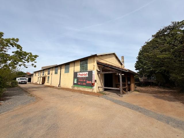 Location Fond de commerce 8 pièces 560 m2 Vaulx en Velin