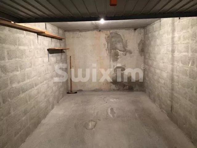 Location Garage 14 m2 Aix les Bains