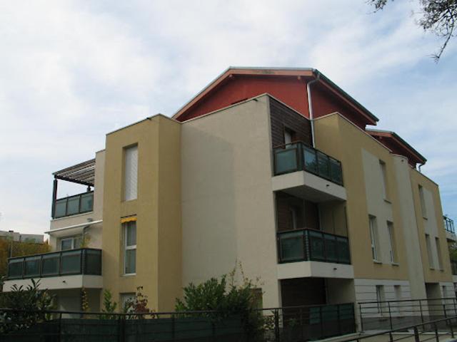 Location Garage 14 m2 Gaillard