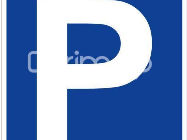 Location Garage 14 m² 120 €/mois C.C ANNECY 2 rue du