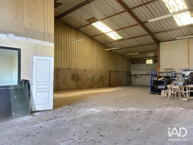 Location Hangar 200 m²